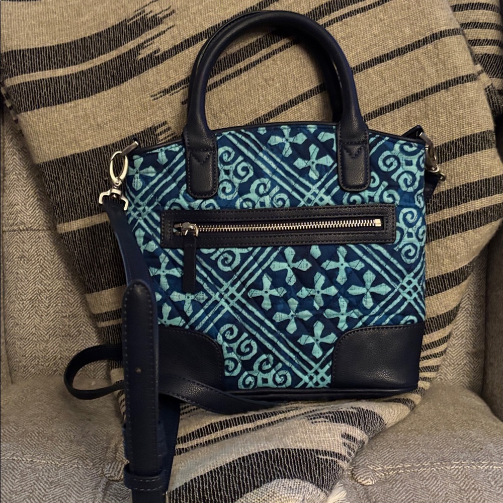 Vera Bradley - Cuban Tiles Day Off Satchel - Picture 3 of 10